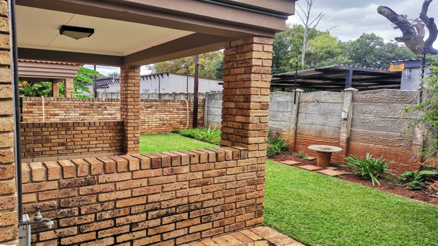 2 Bedroom Property for Sale in Potchefstroom North West
